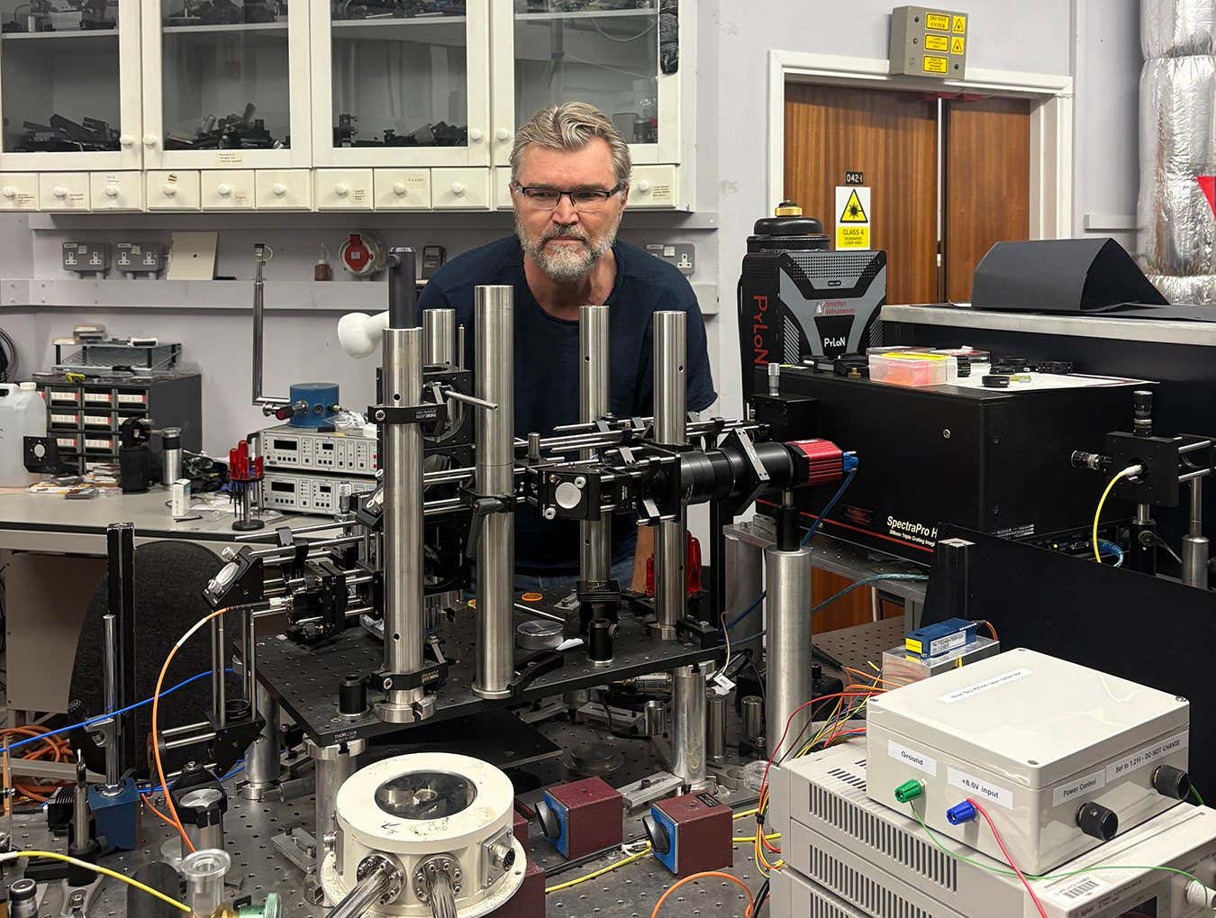 Vlatko Vedral at work experiment dedicated to entangling two bacteria